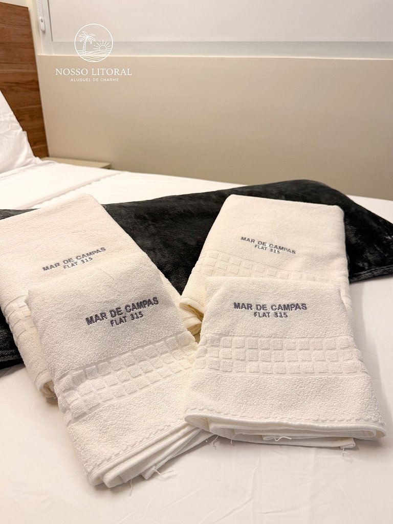 Flat alto padrão 30m da praia #315