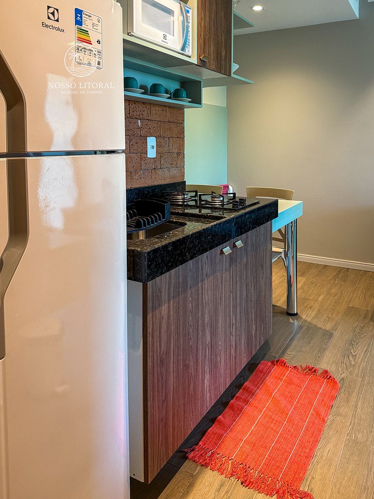 Incrível 1quarto c/varanda 80m praia #V205