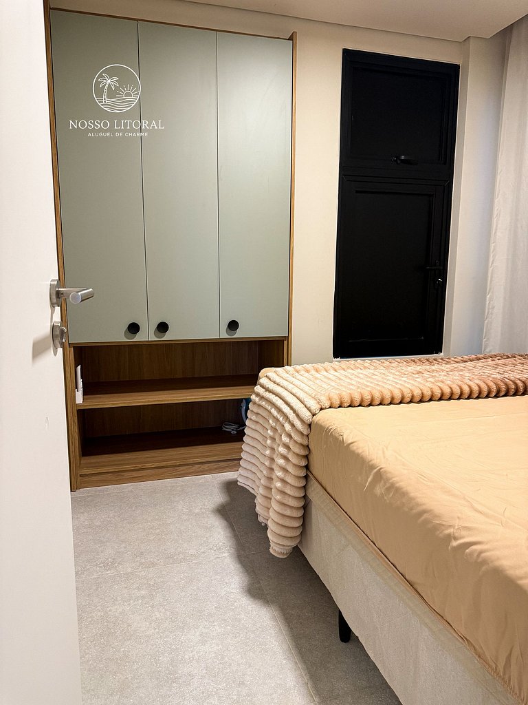 Apt Luxo 2 quartos c/ varanda 30m praia #110